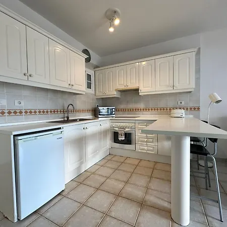 Cristianos Tenerife Apartment *
